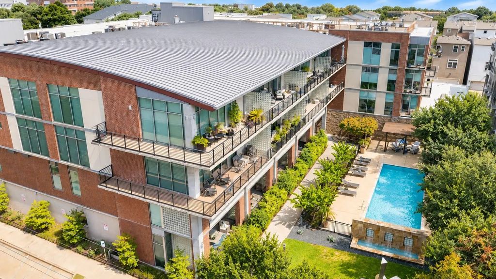 3030 Bryan Street 309, Dallas