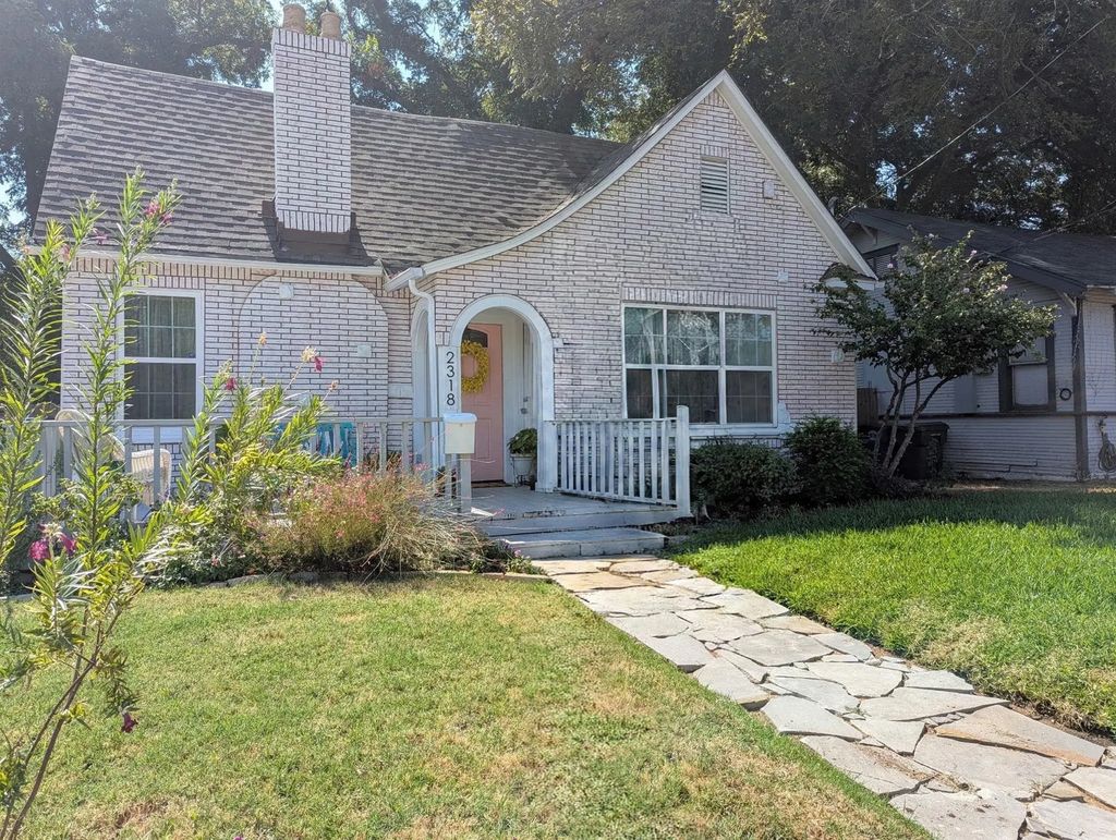 2318 Poplar Street, Dallas