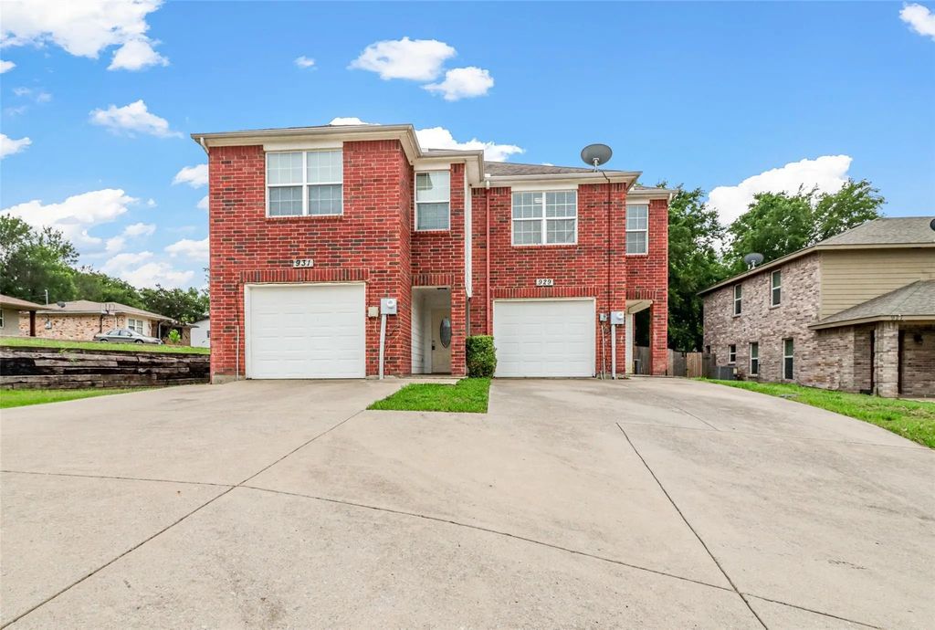 931 Parkplace Ridge, Princeton