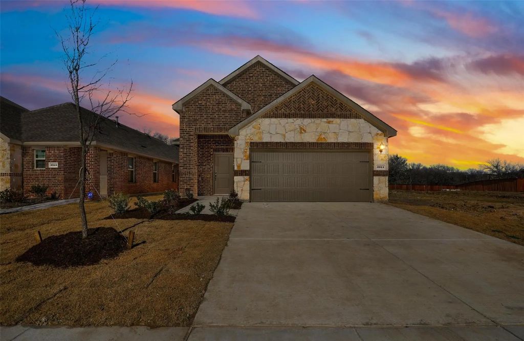 3911 Nature Court, Denison