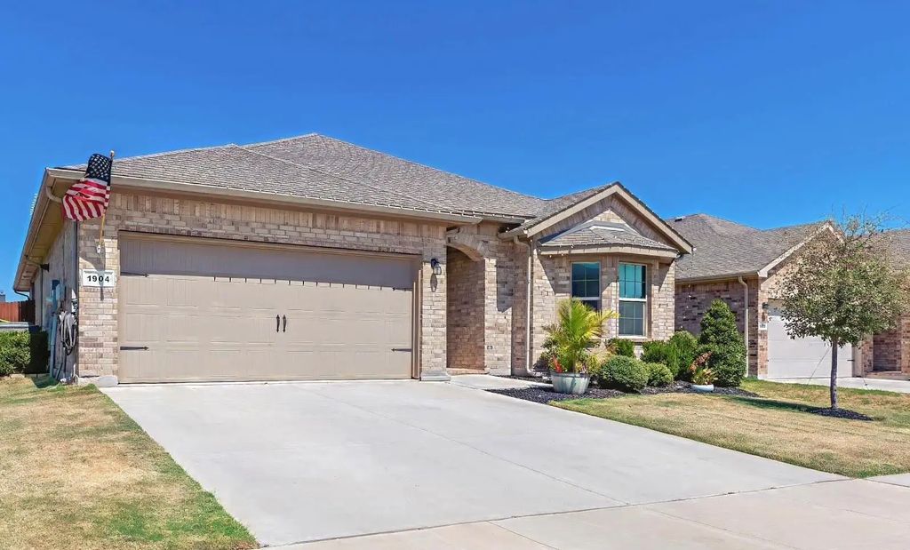 1904 Gill Star Drive, Haslet