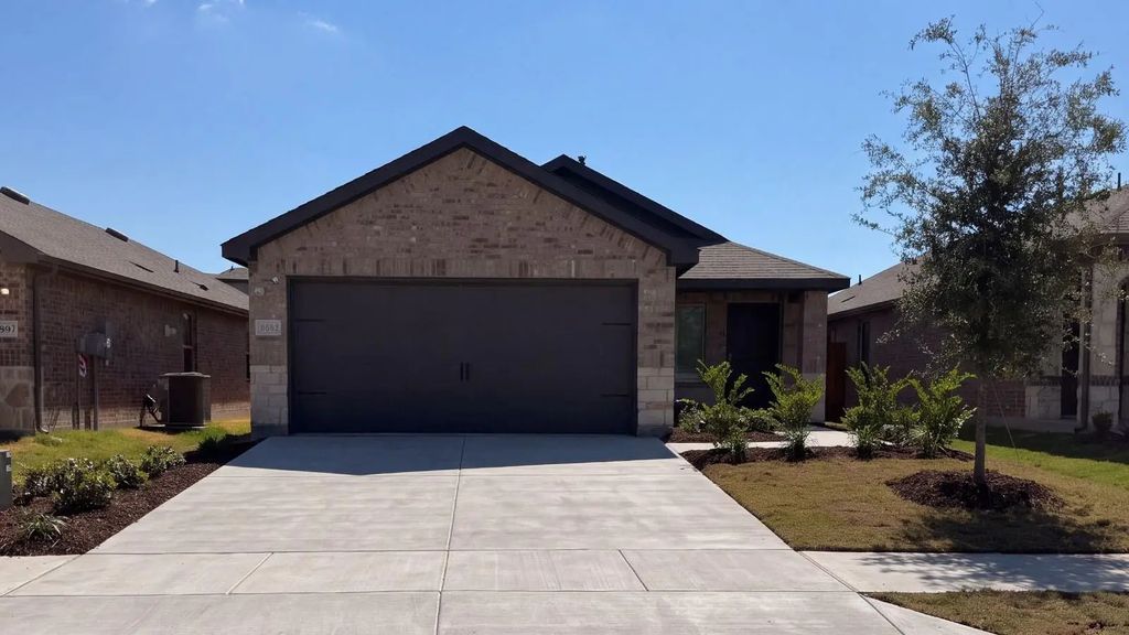 6011 Midsummer Way, Crandall