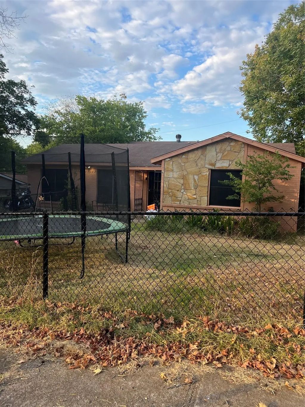 6057 Park Manor Drive, Dallas