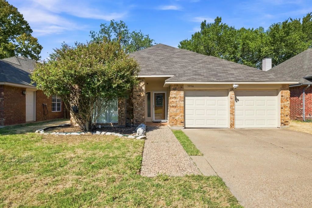 5906 Polo Club Drive, Arlington