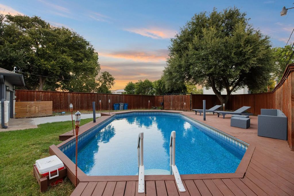10922 Ferndale Road, Dallas