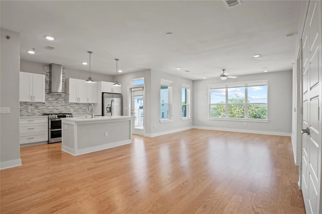2721 Wingate Street 201, Fort Worth