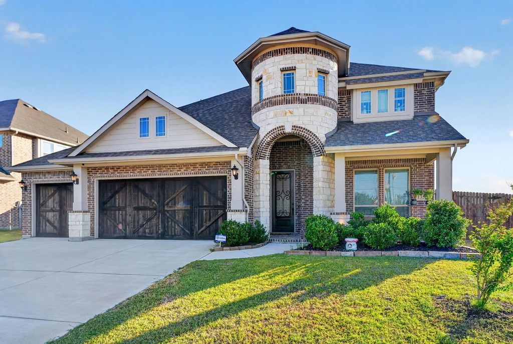 1350 Skylar Drive, Forney