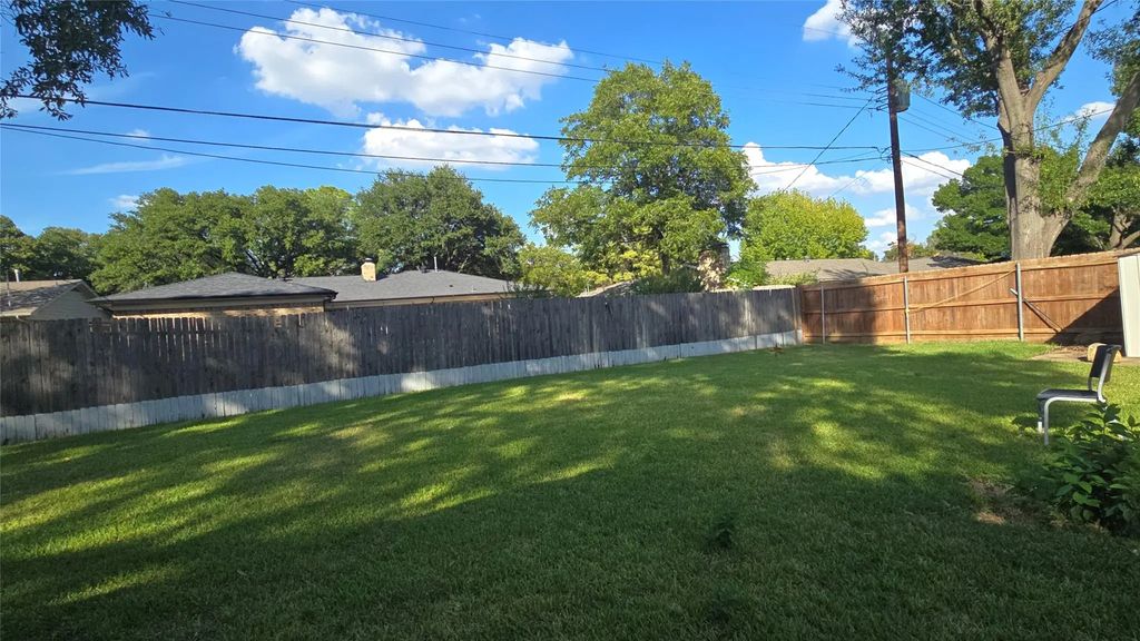 1611 Park Ridge Terrace, Arlington