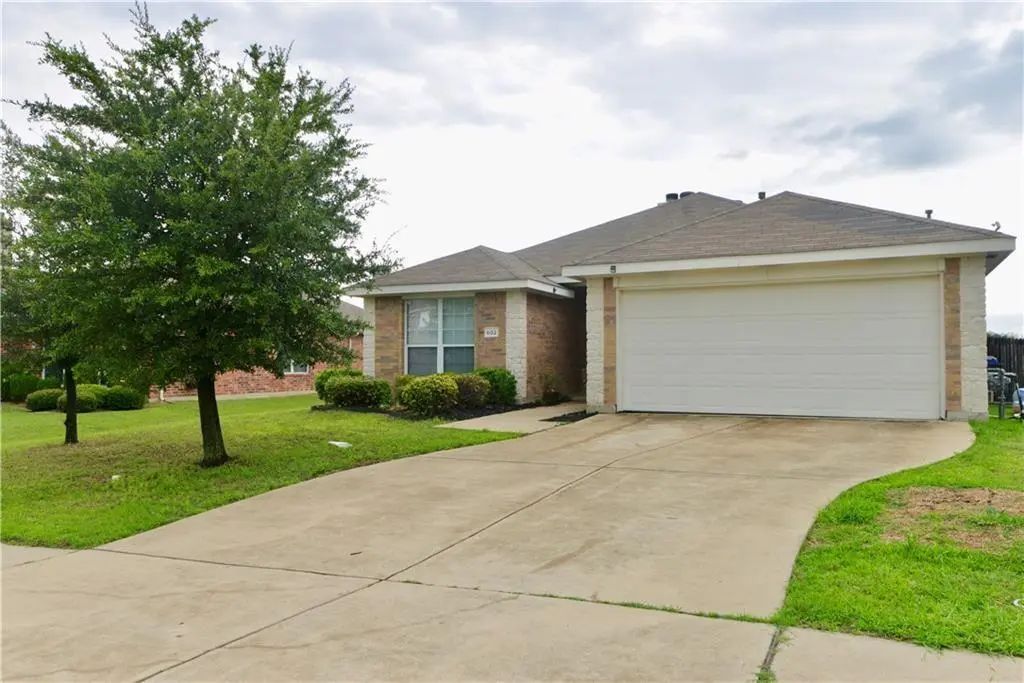 602 Diamond Creek Drive, Forney