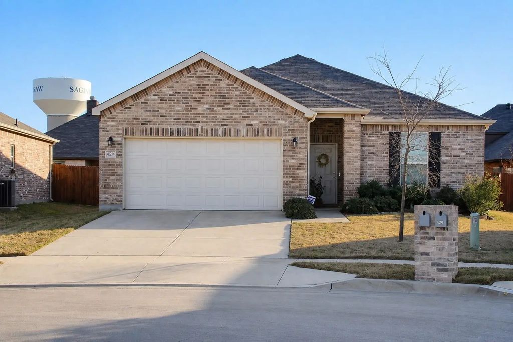 429 Mariscal Place, Fort Worth