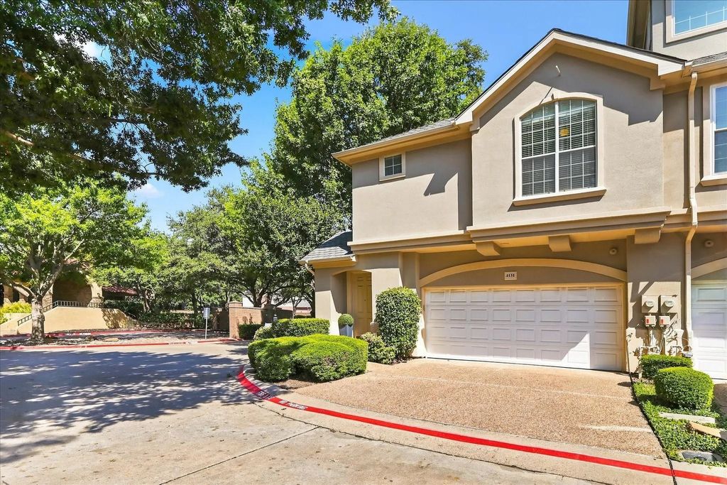 4131 Eastman Way, Addison