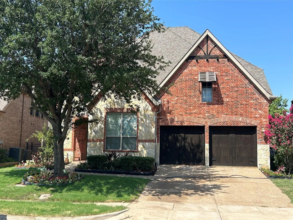 7337 Canadian Drive, Irving