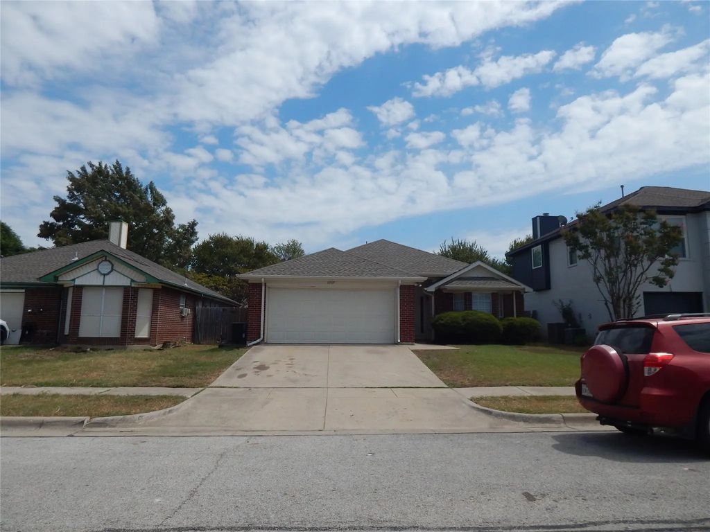 6009 Castanada Drive, Arlington