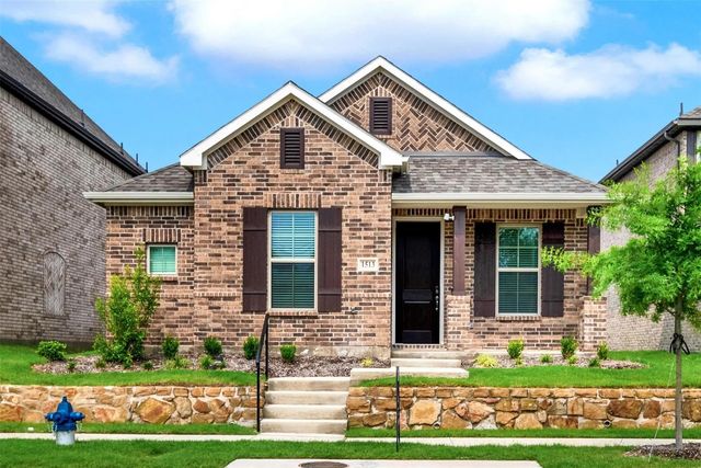 1513 Big Sky Lane, Garland