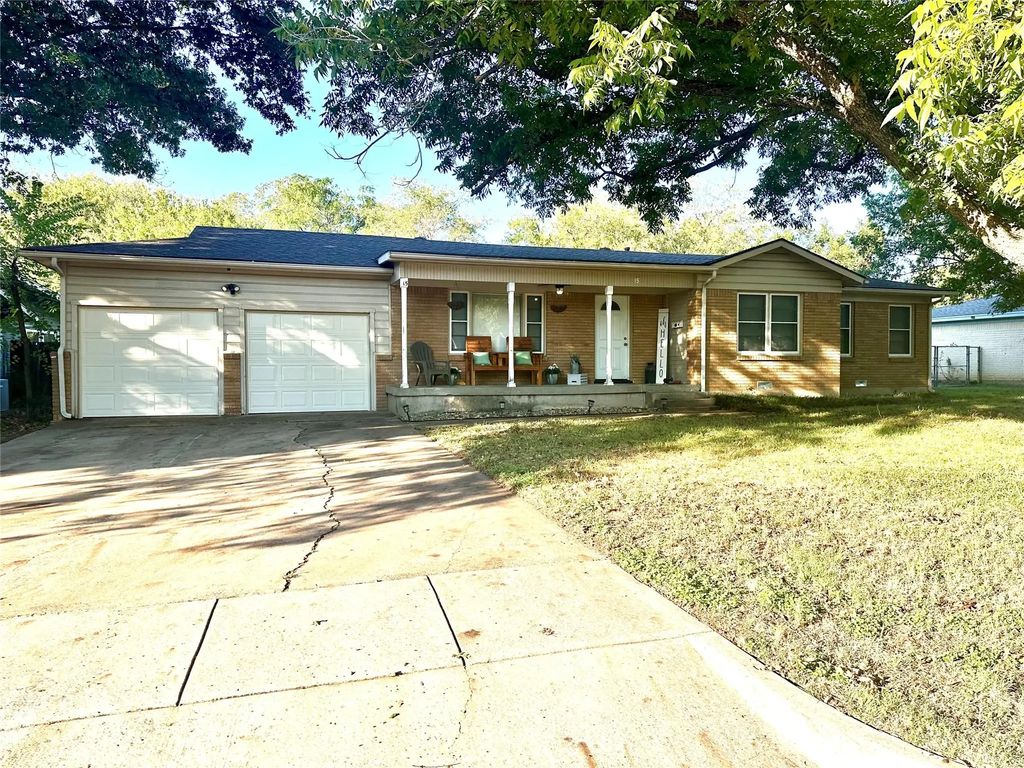 15 Page Street, Hurst