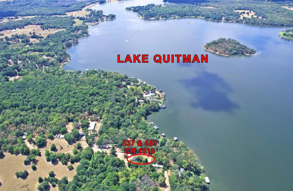 551 County Road 1418 537 & 551, Quitman