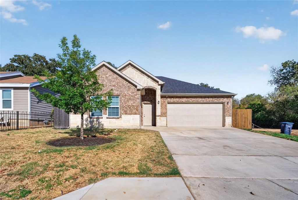 2517 Donalee Street, Fort Worth