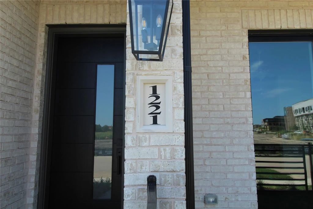1221 Doris May Drive, Allen