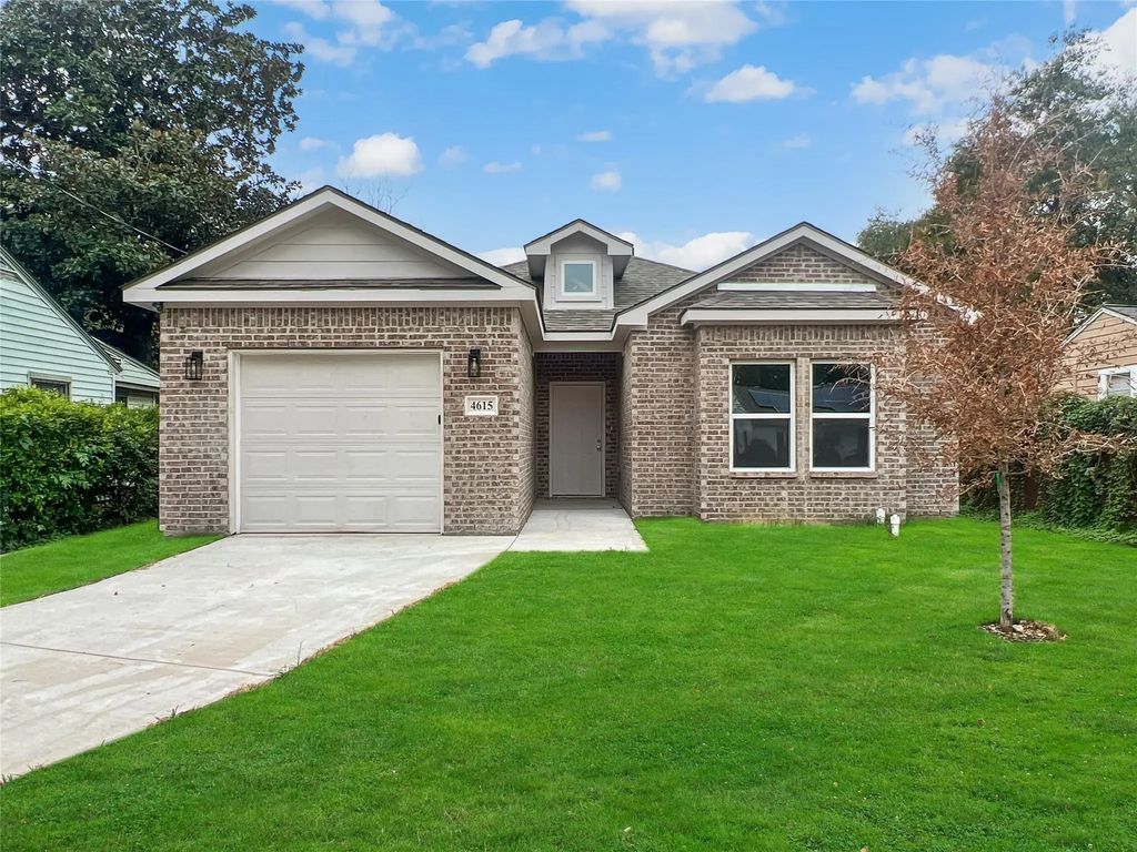 4615 Roberts Avenue, Dallas