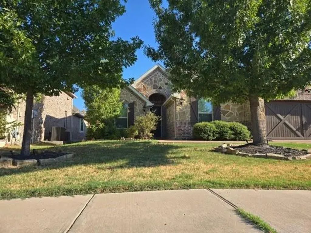 2729 Boulder Creek Street, Celina