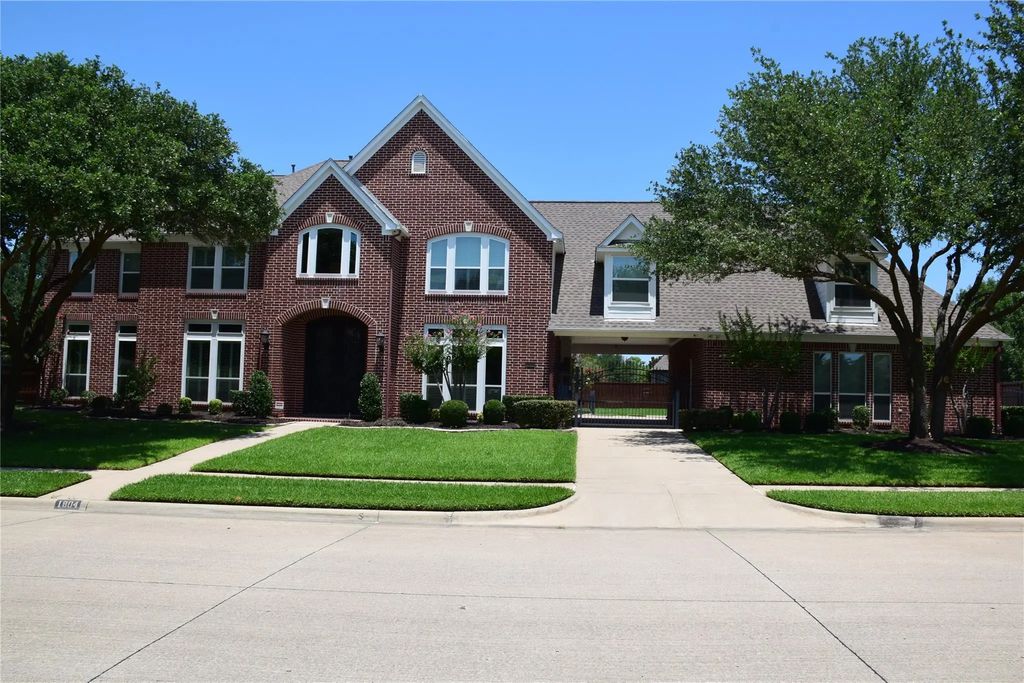 1804 Mesquite Court, Southlake