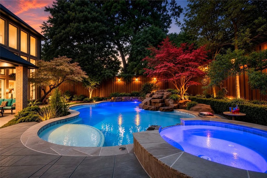 5819 Flintshire Lane, Dallas