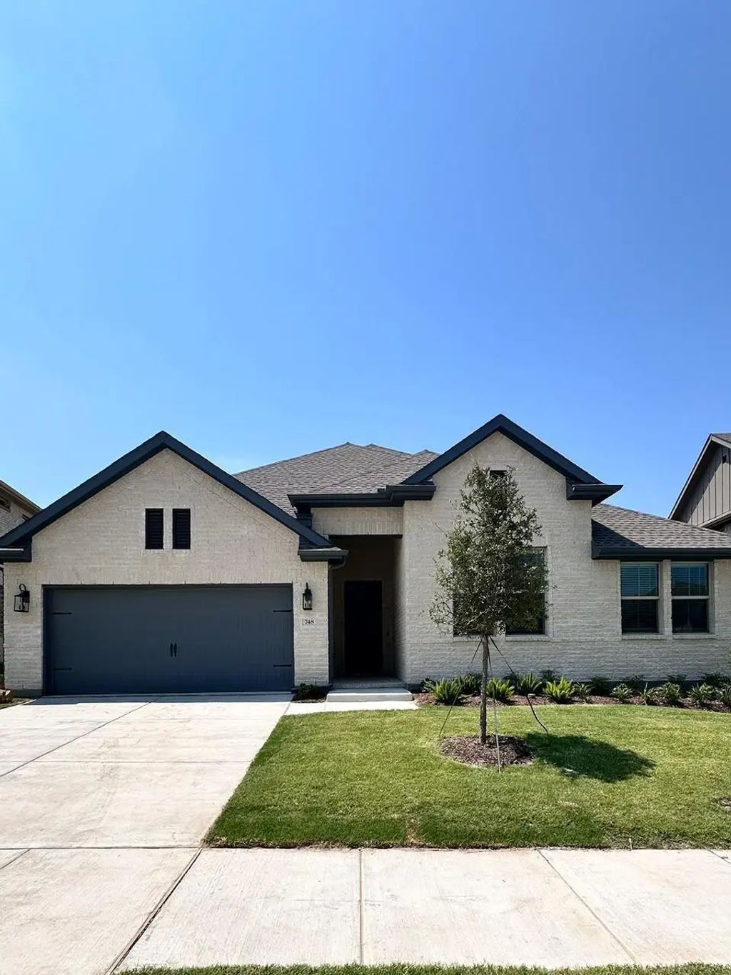 748 Faith Bud Lane, Lavon