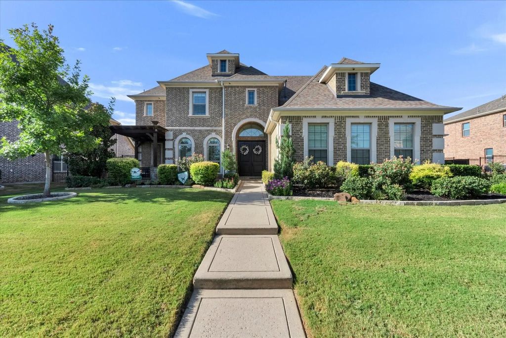 309 Saint Tropez Drive, Southlake