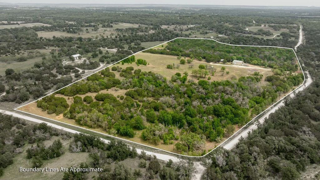 2523 County Road 218, Hico