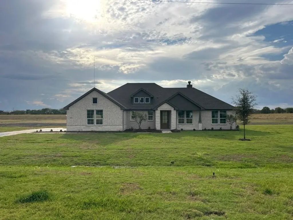 8629 County Road 623, Blue Ridge