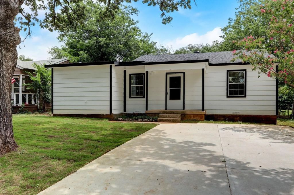3728 Peach Street, Fort Worth