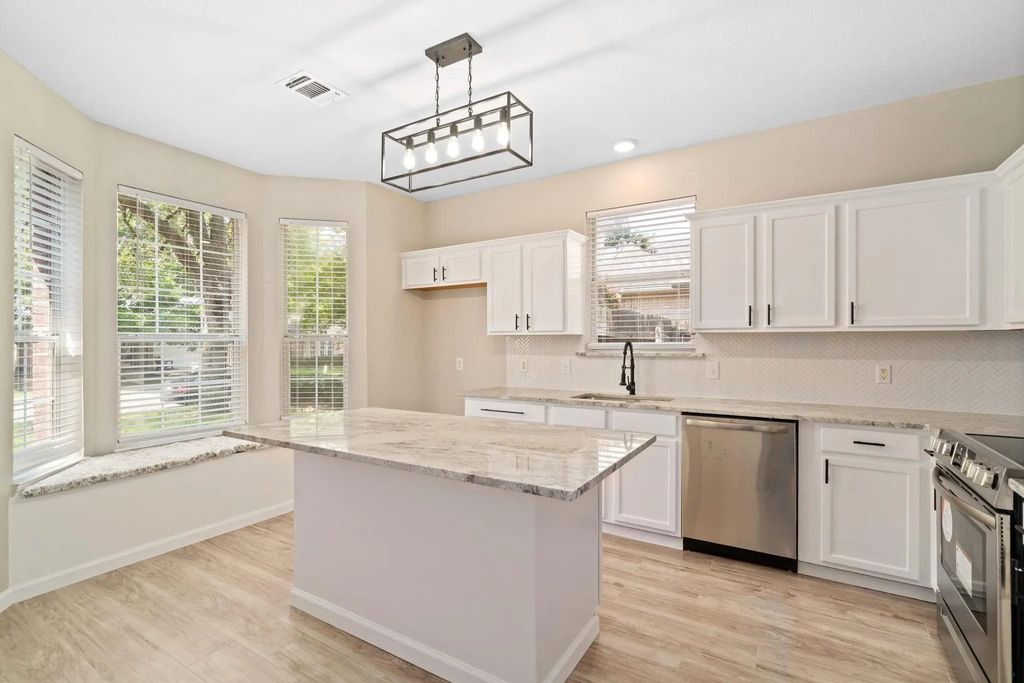 3957 Parkhaven Drive, Denton