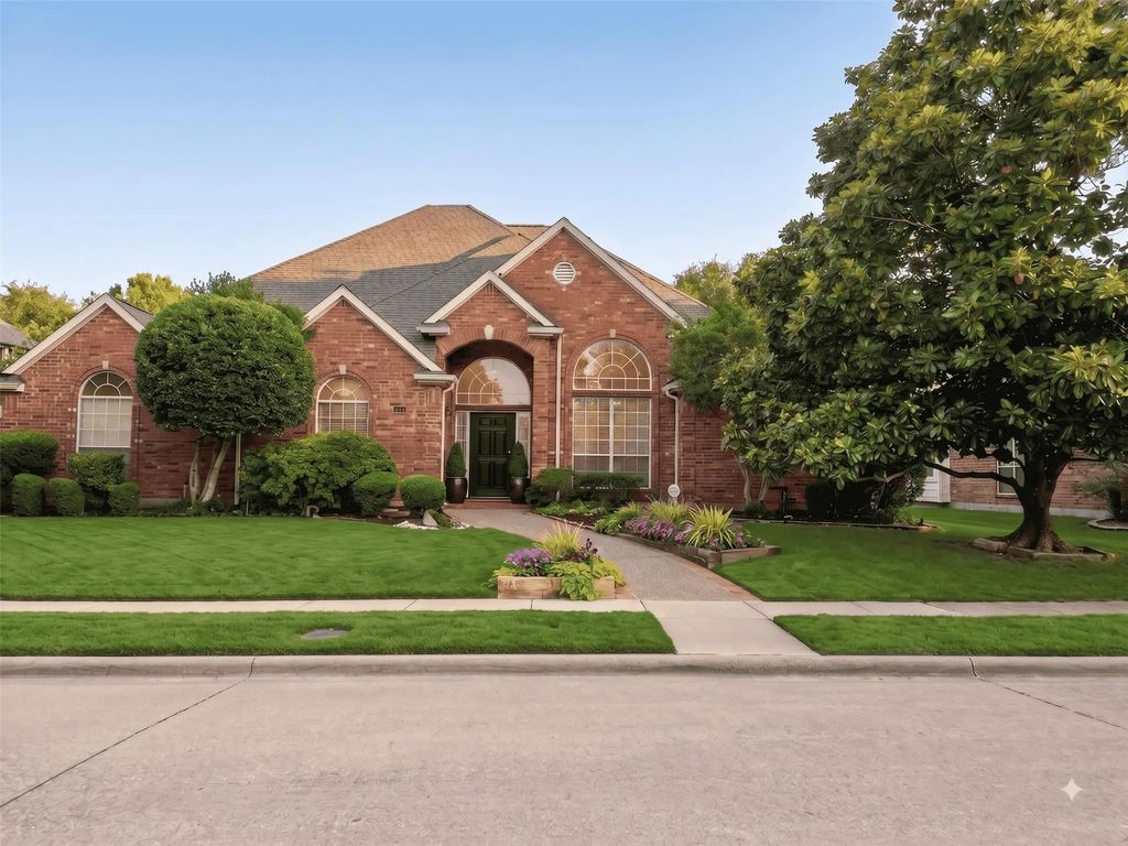 311 Pecan Hollow Drive, Coppell