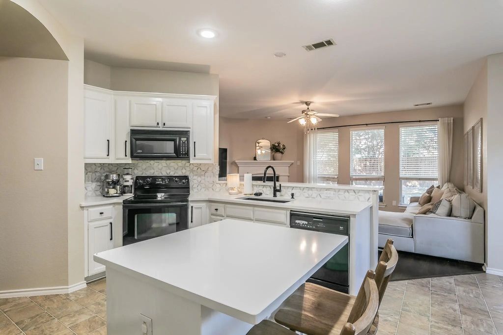 5009 Bedfordshire Drive, Fort Worth
