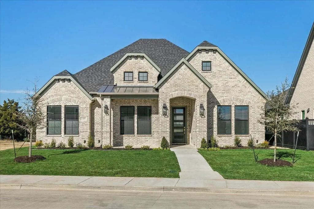 1409 Ethan Circle, Midlothian