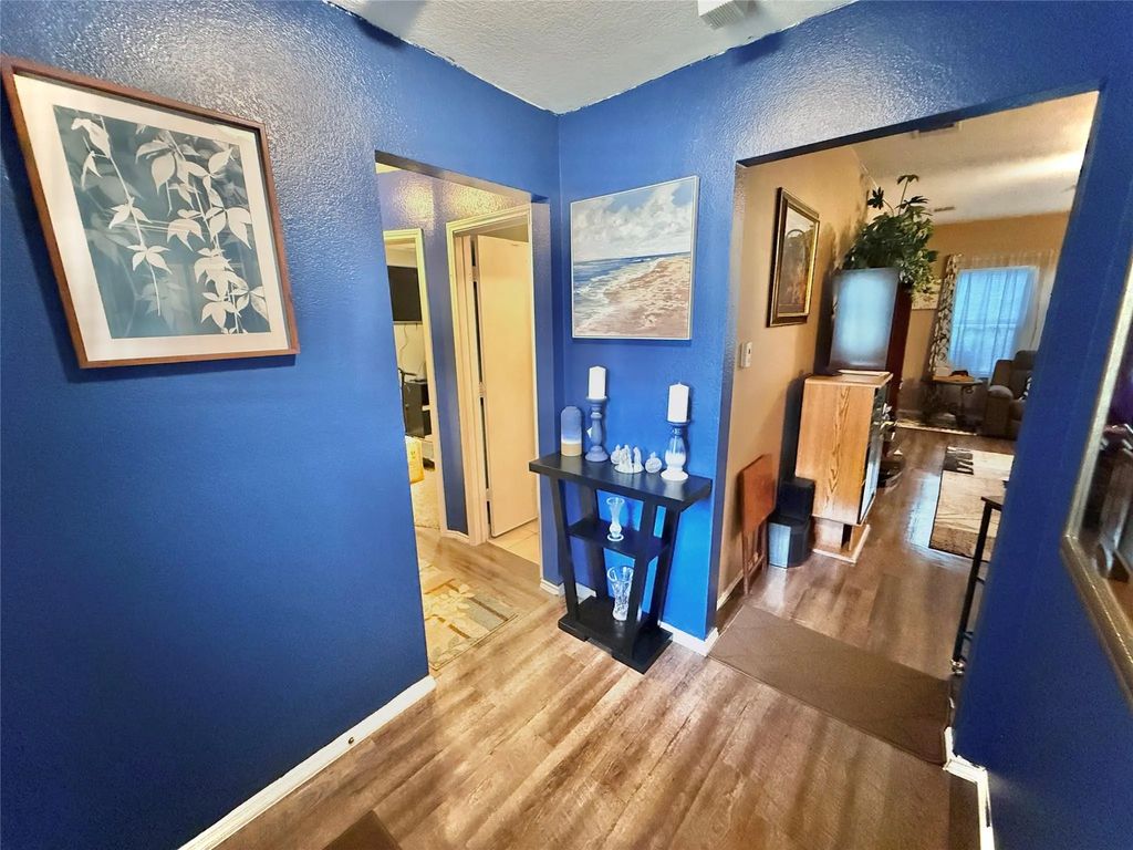101 Jackson Drive, Terrell
