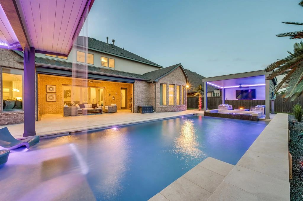 2001 Harvard Avenue, Prosper