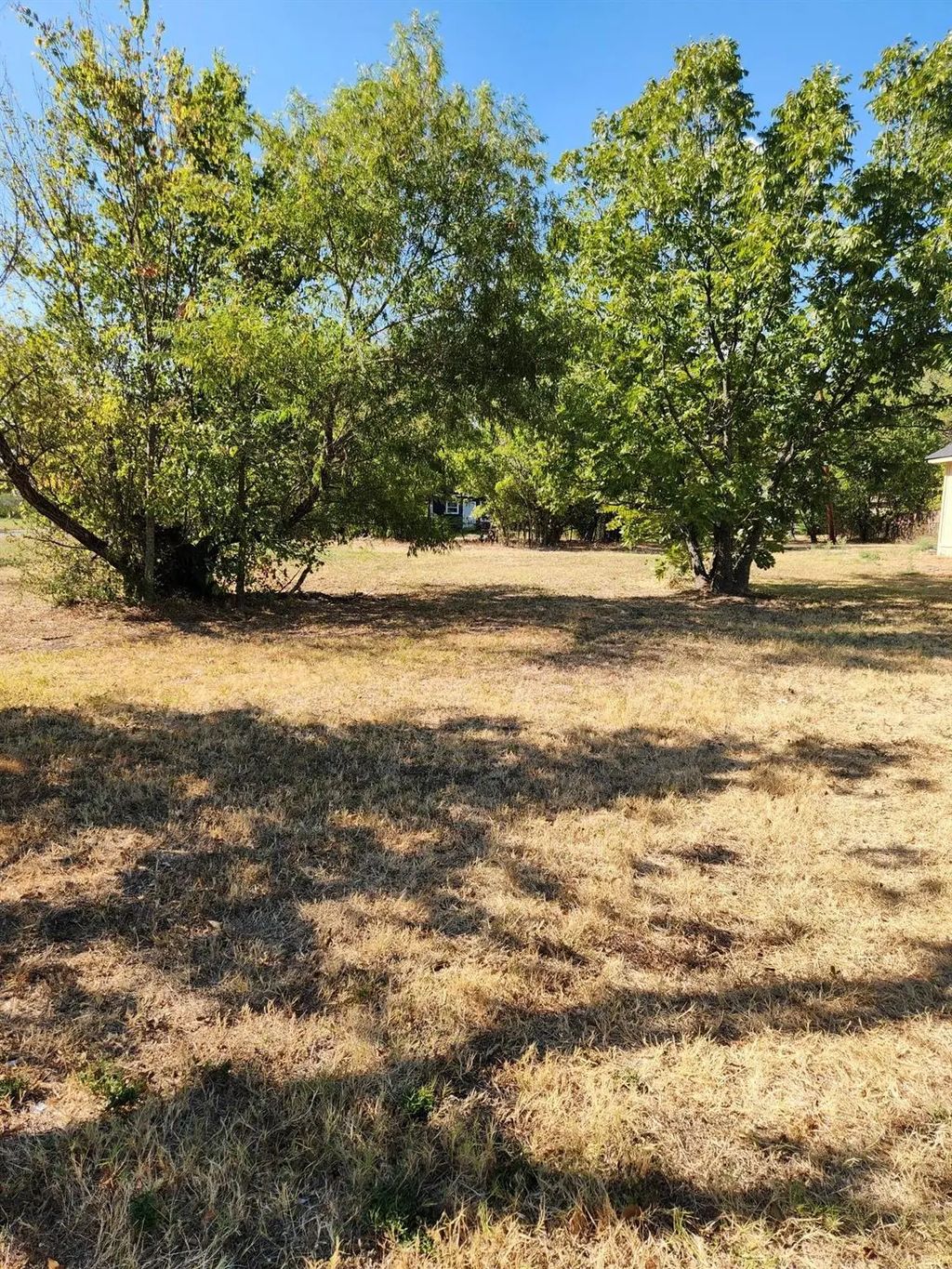 802 E 17th Street, Corsicana