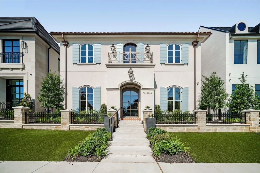 1824 Riviera Lane, Southlake