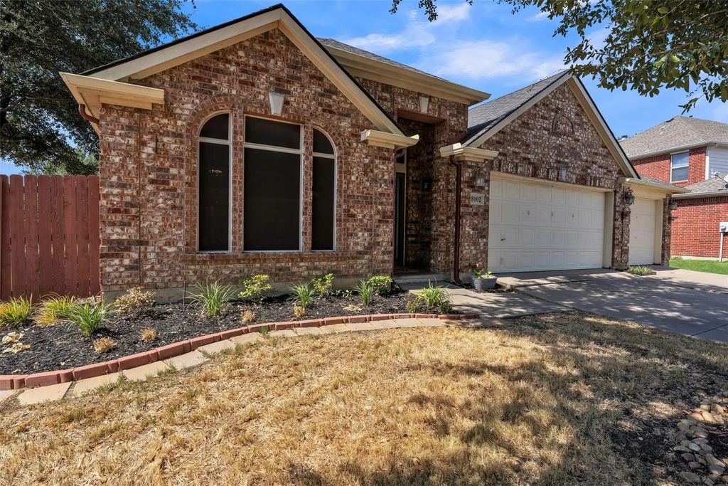 8102 Mansanillo Court, Arlington
