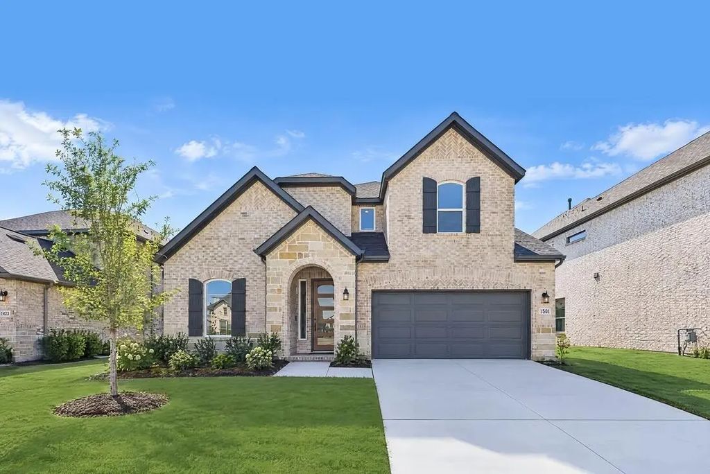 1501 Chestnut Gardens, Northlake
