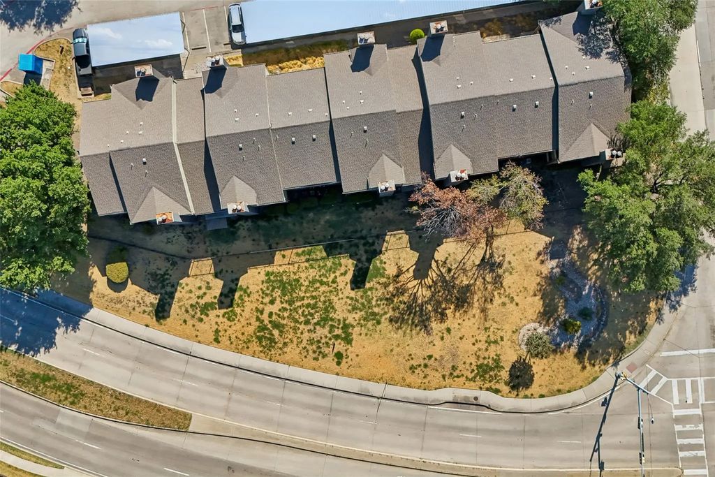 2600 Frankford Road, Dallas