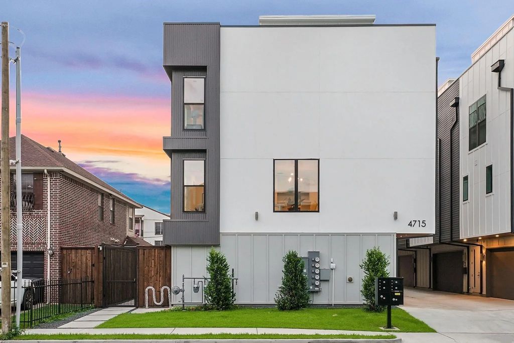 4715 Manett Street 103, Dallas