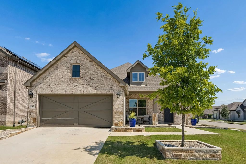 360 Foxthorne Way, Little Elm