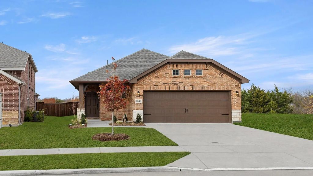 1753 Edgeway Drive, Aubrey