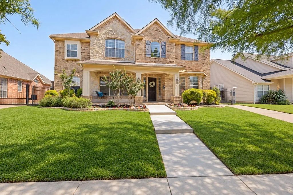 2521 Sir Tristram Lane, Lewisville