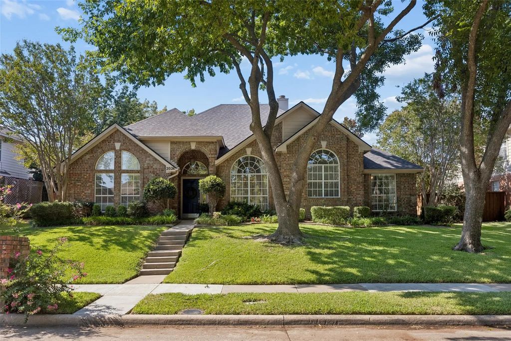 2024 Antwerp Avenue, Plano