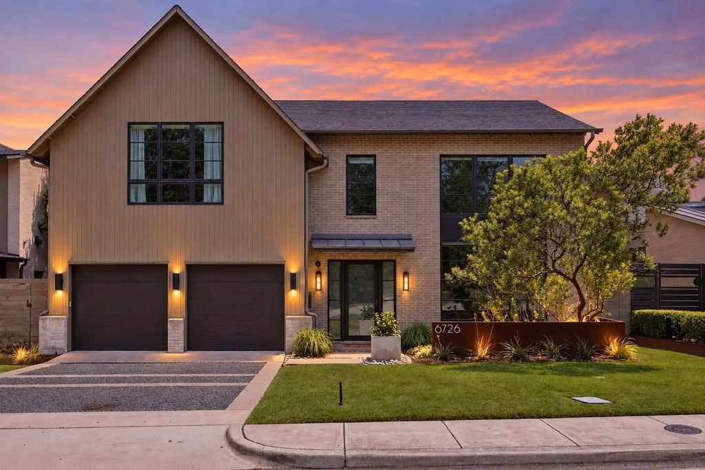 6726 Lake Circle Drive, Dallas