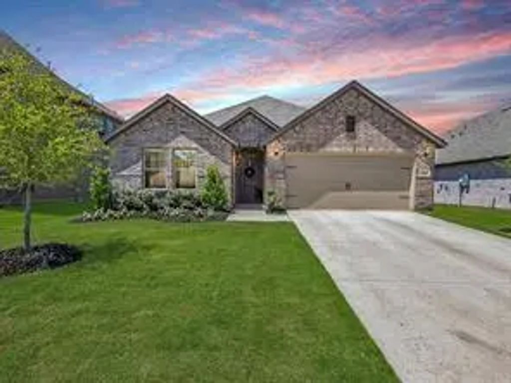 13141 Yellowstone Way, Providence Village