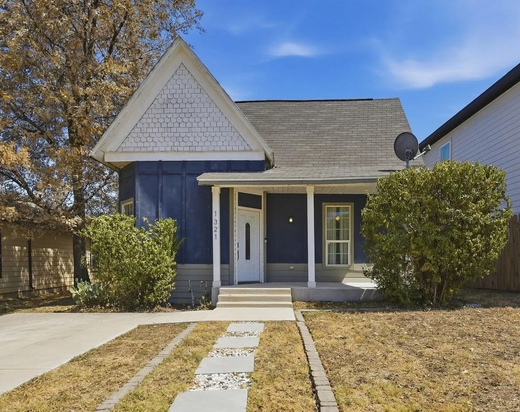 1321 Stewart Street, Fort Worth